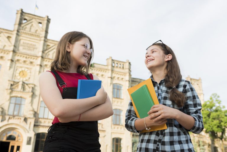 Which Is Better for International Students?: Adelaide vs. Sydney